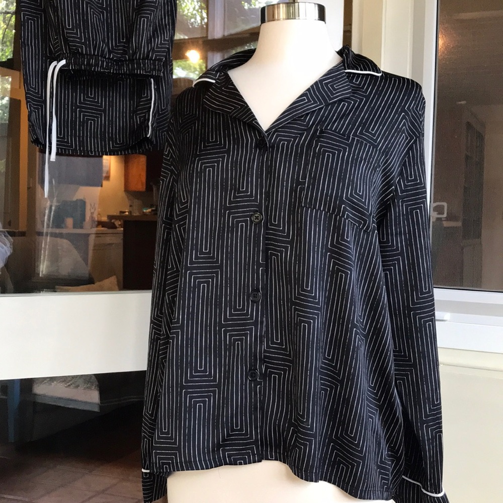 DKNY Geometric pattern pajamas